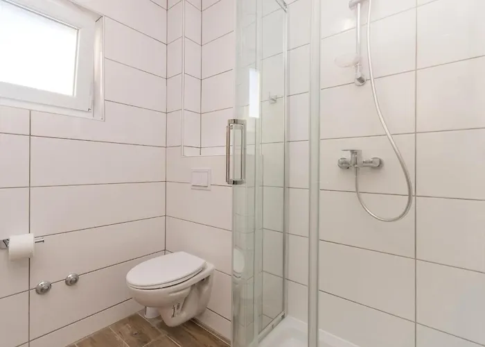 Amazing In Biograd With Wifi Appartement Biograd Na Moru