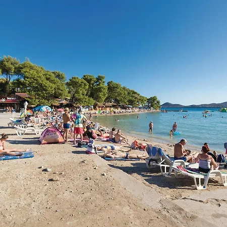 Appartamento Amazing In Biograd With Wifi